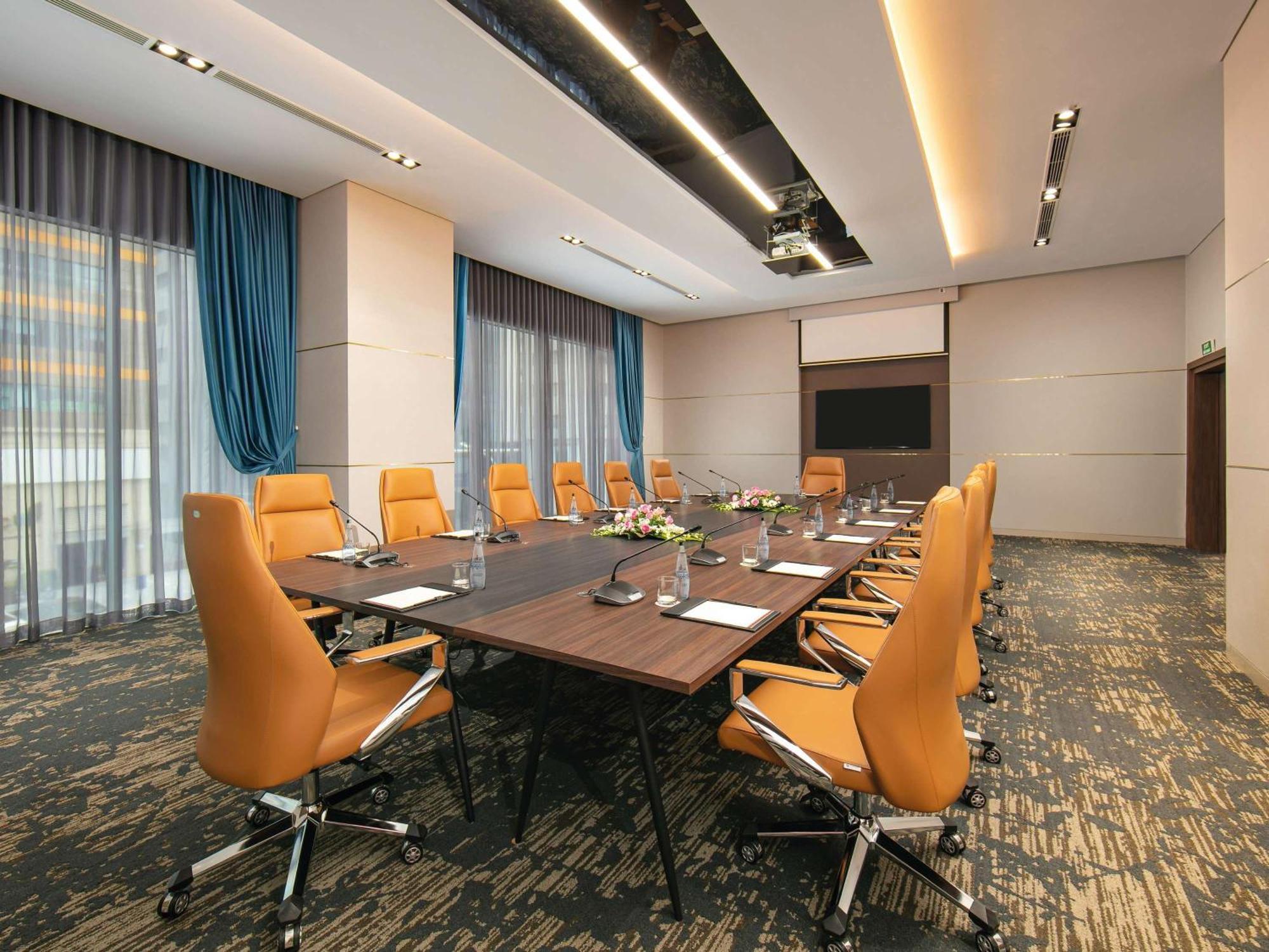 Moevenpick Living West 하노이 외부 사진