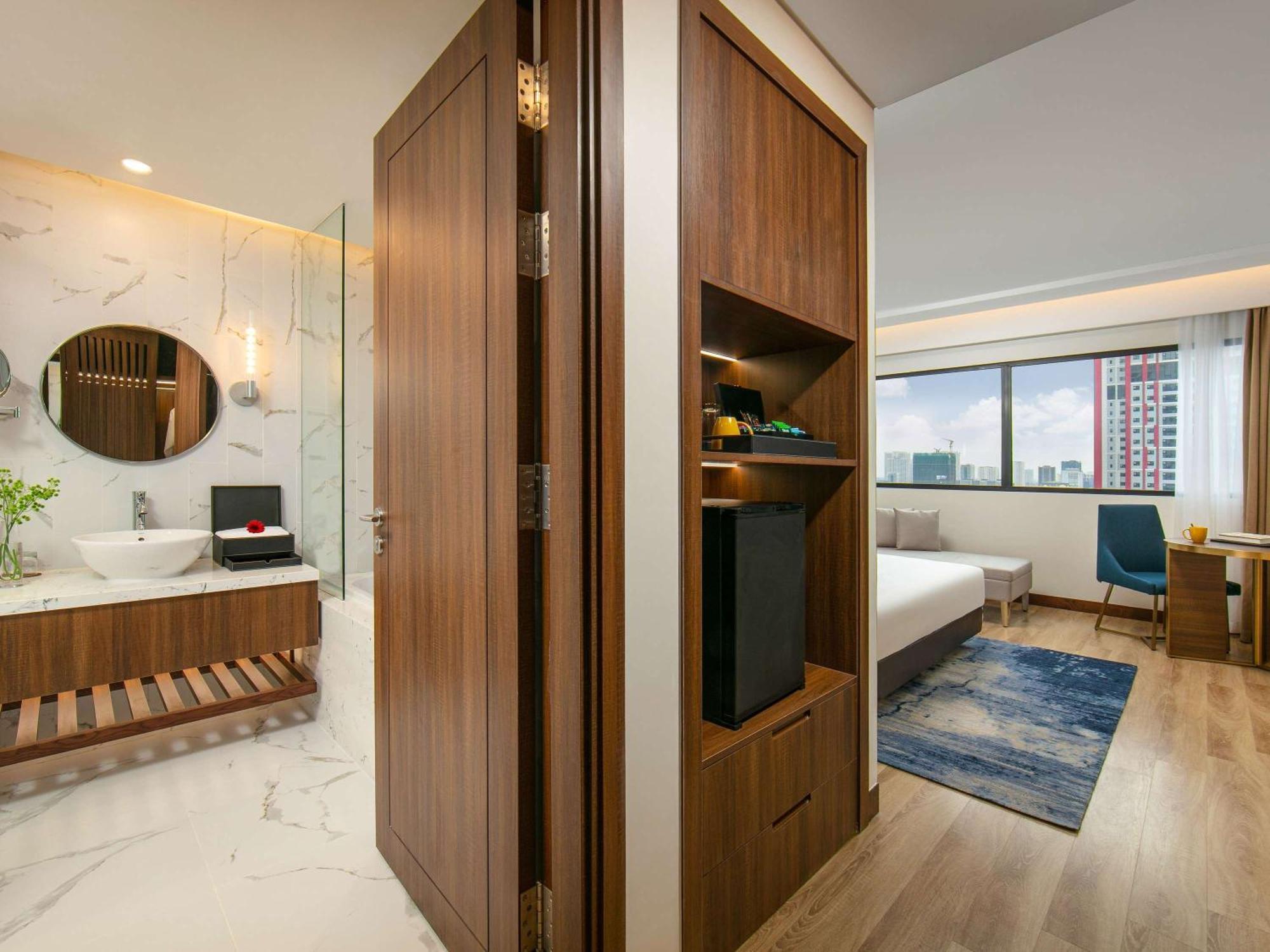 Moevenpick Living West 하노이 외부 사진